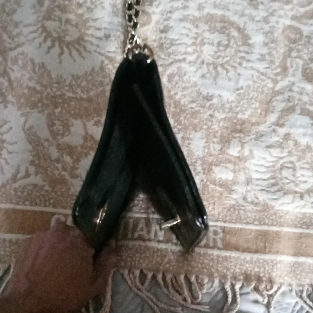 Tory Burch Black Crossbody Bag with Chain Strap Gold Hardware
